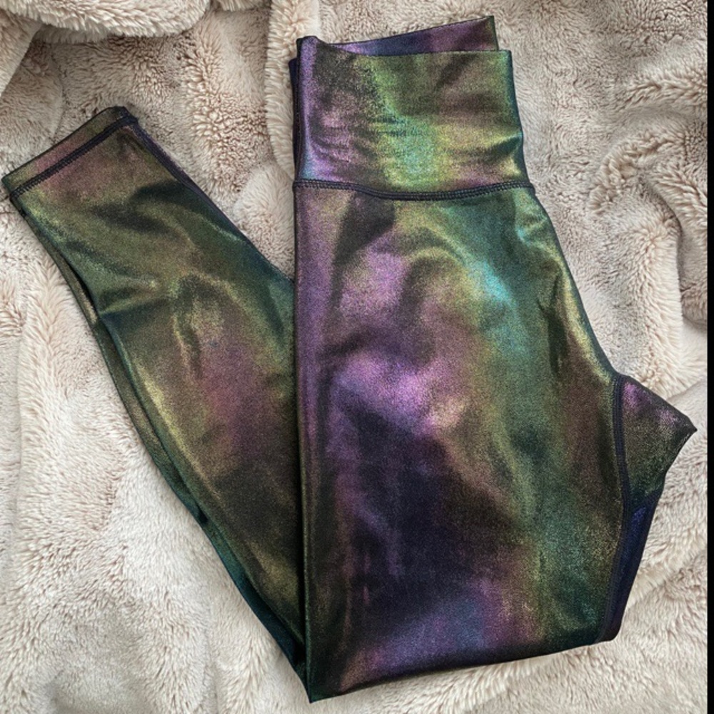 ✨NWOT BUFFBUNNY REBEL LEGGINGS✨